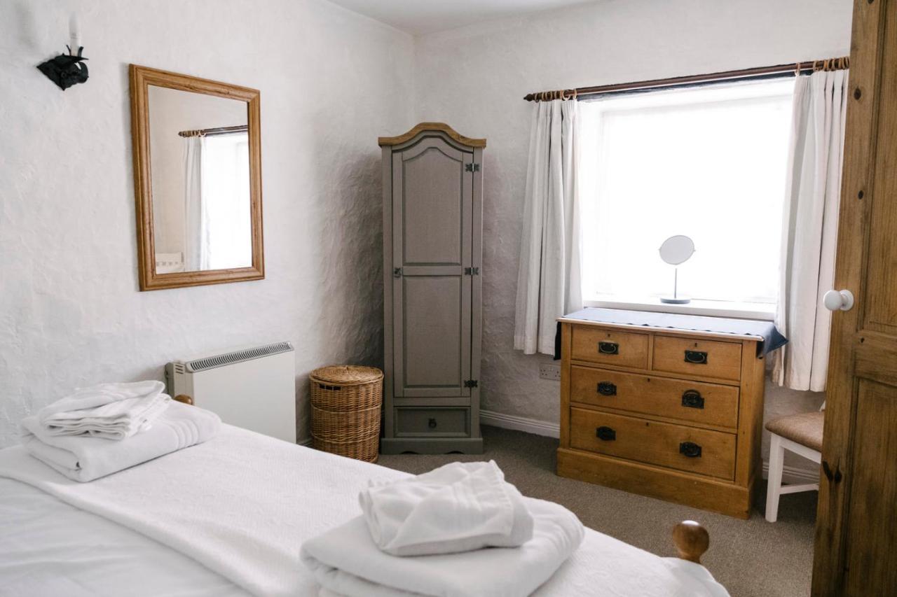 Finest Retreats - Swallow Cottage セント・オーステル エクステリア 写真